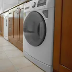 شقق عائلية تكييف كامل